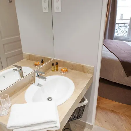 Halle Des Blanc Manteaux - 104011 Appartamento
